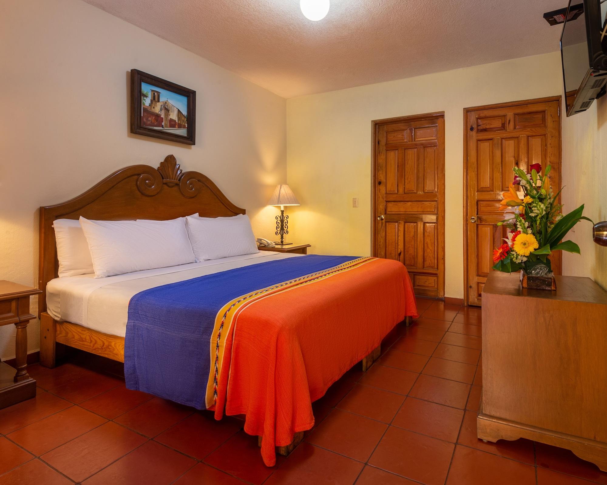 La Parroquia Hotel