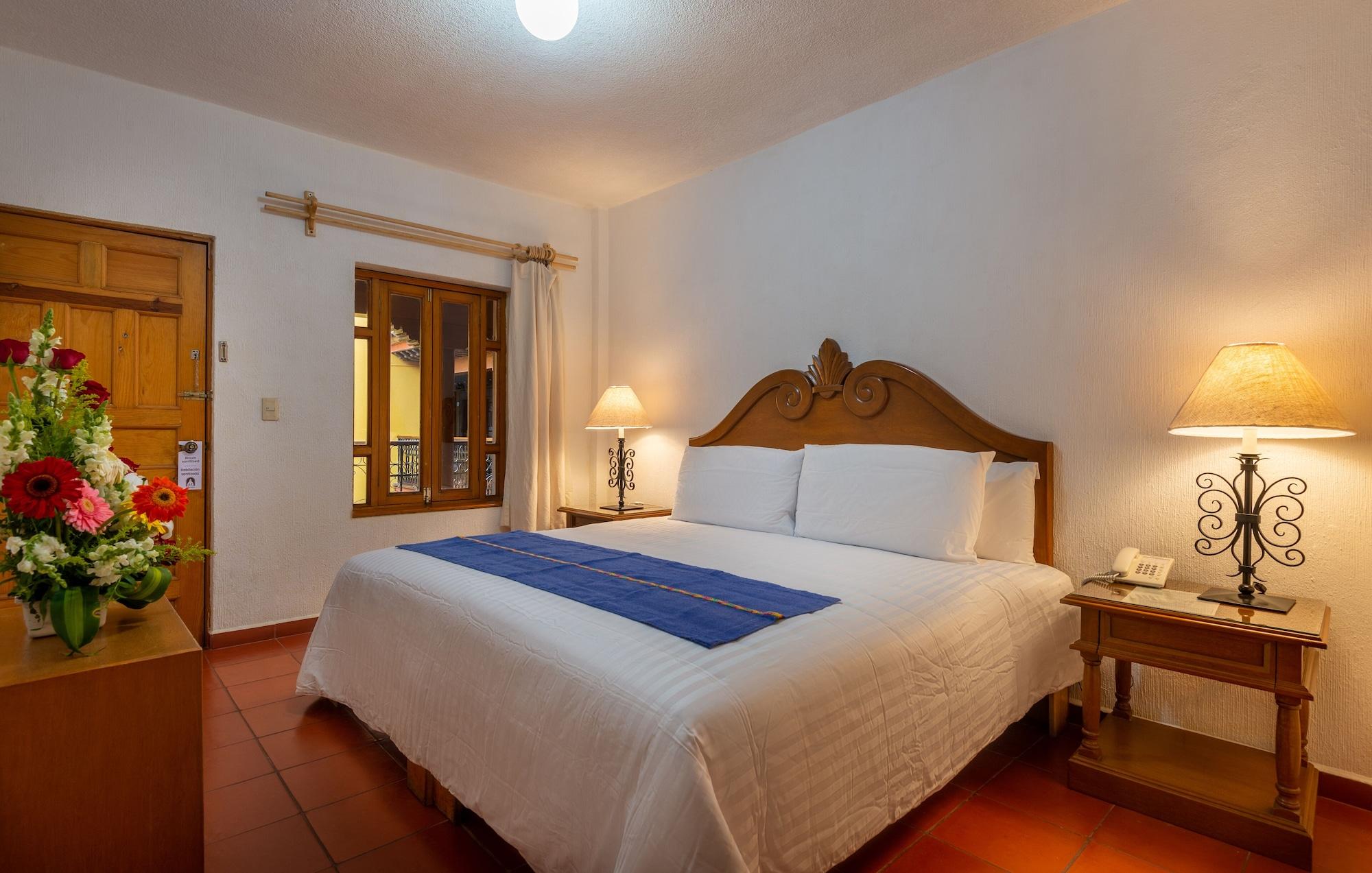 Hotel La Parroquia Patzcuaro