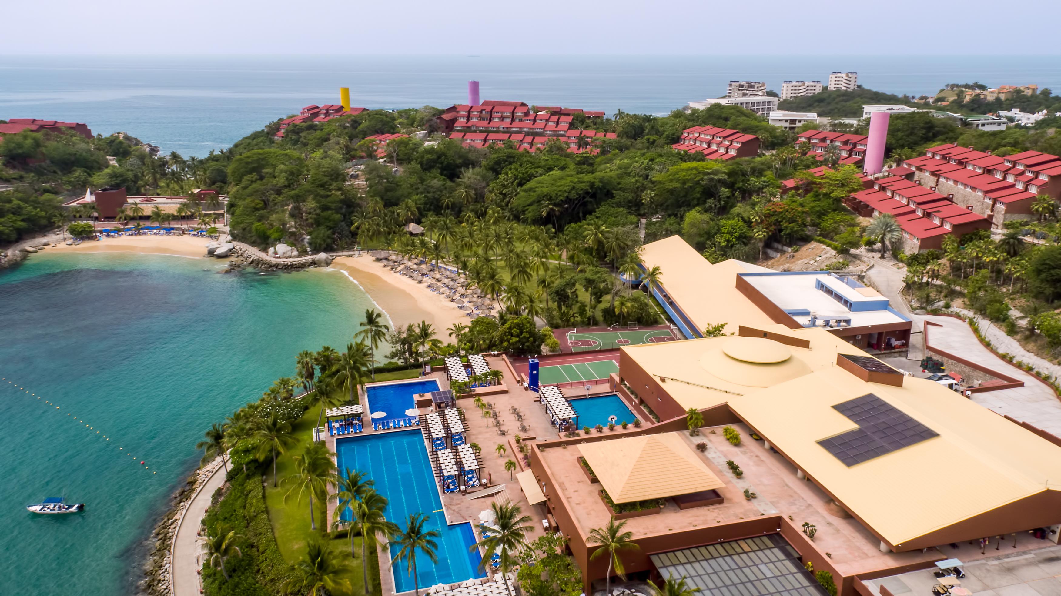 Brisas Huatulco 5*
