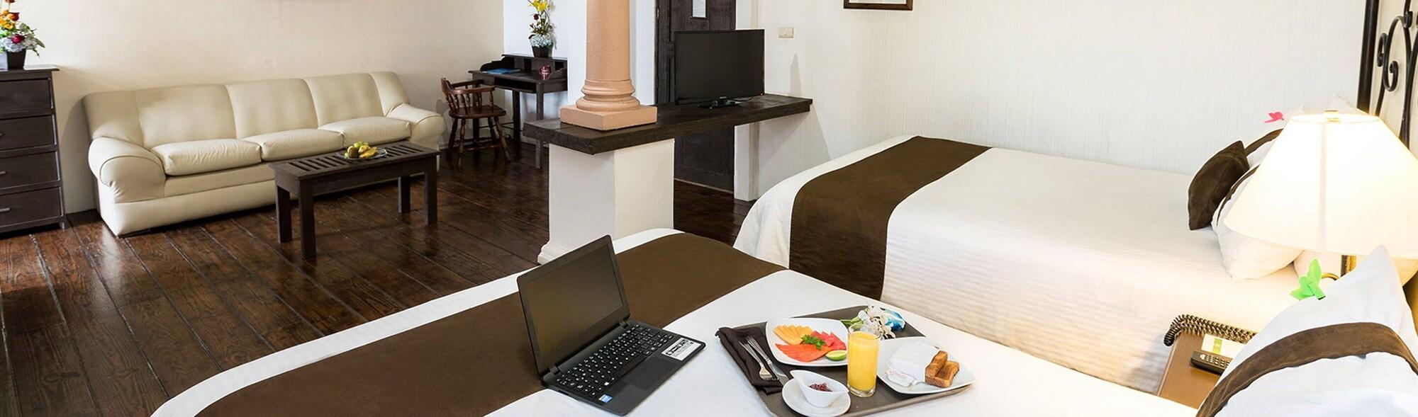 Hotel Mision 4*