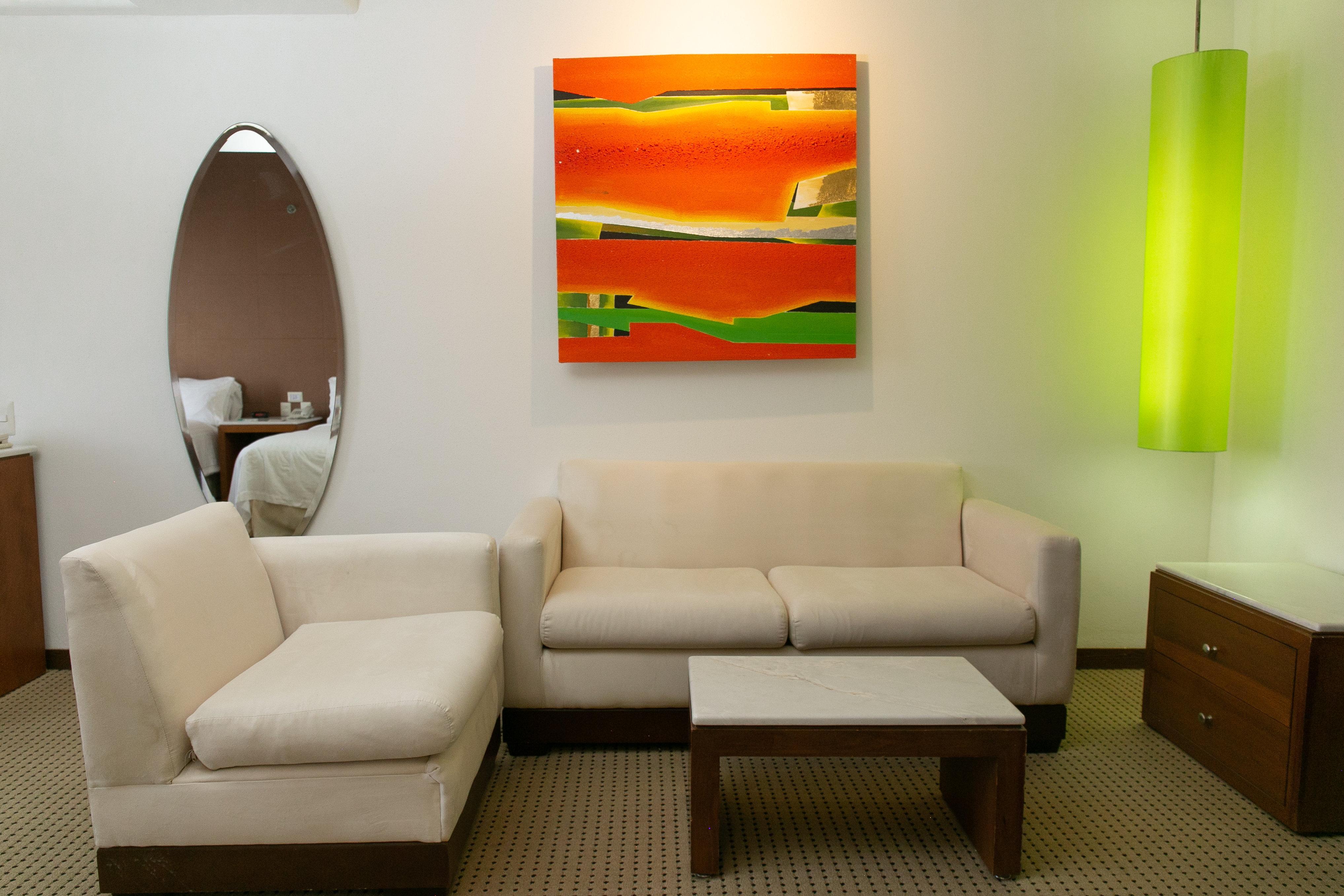 Hotel & Bel Air Business