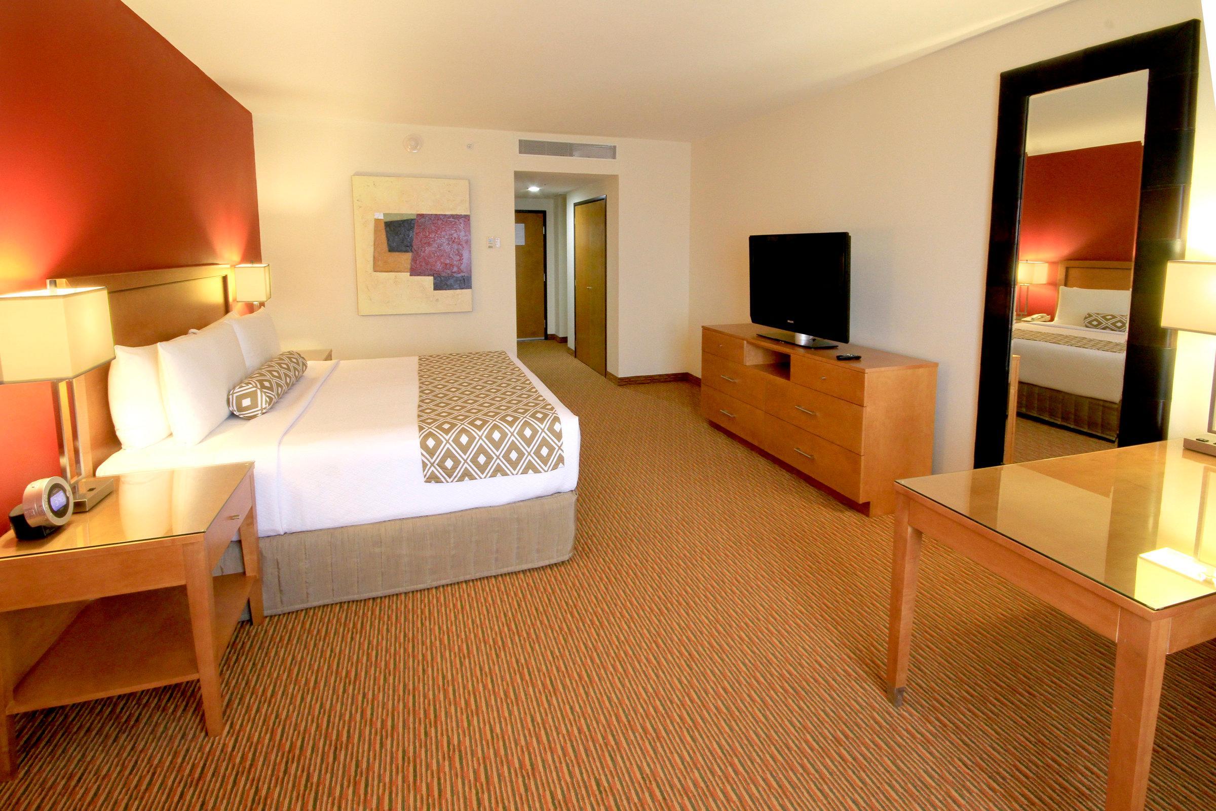 Hotel Crowne Plaza Aeropuerto By Ihg