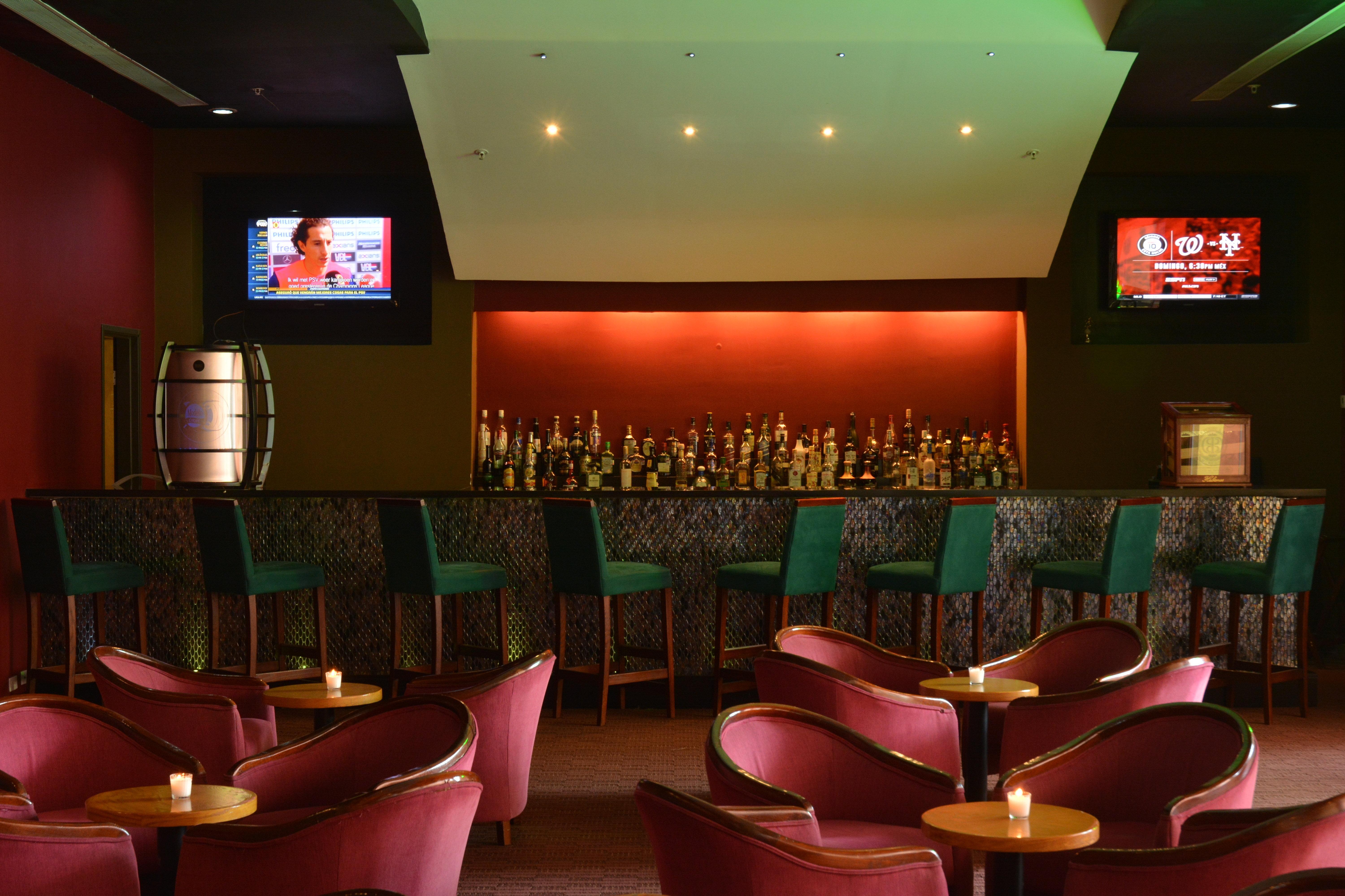 Crowne Plaza Aeropuerto By Ihg Hotel