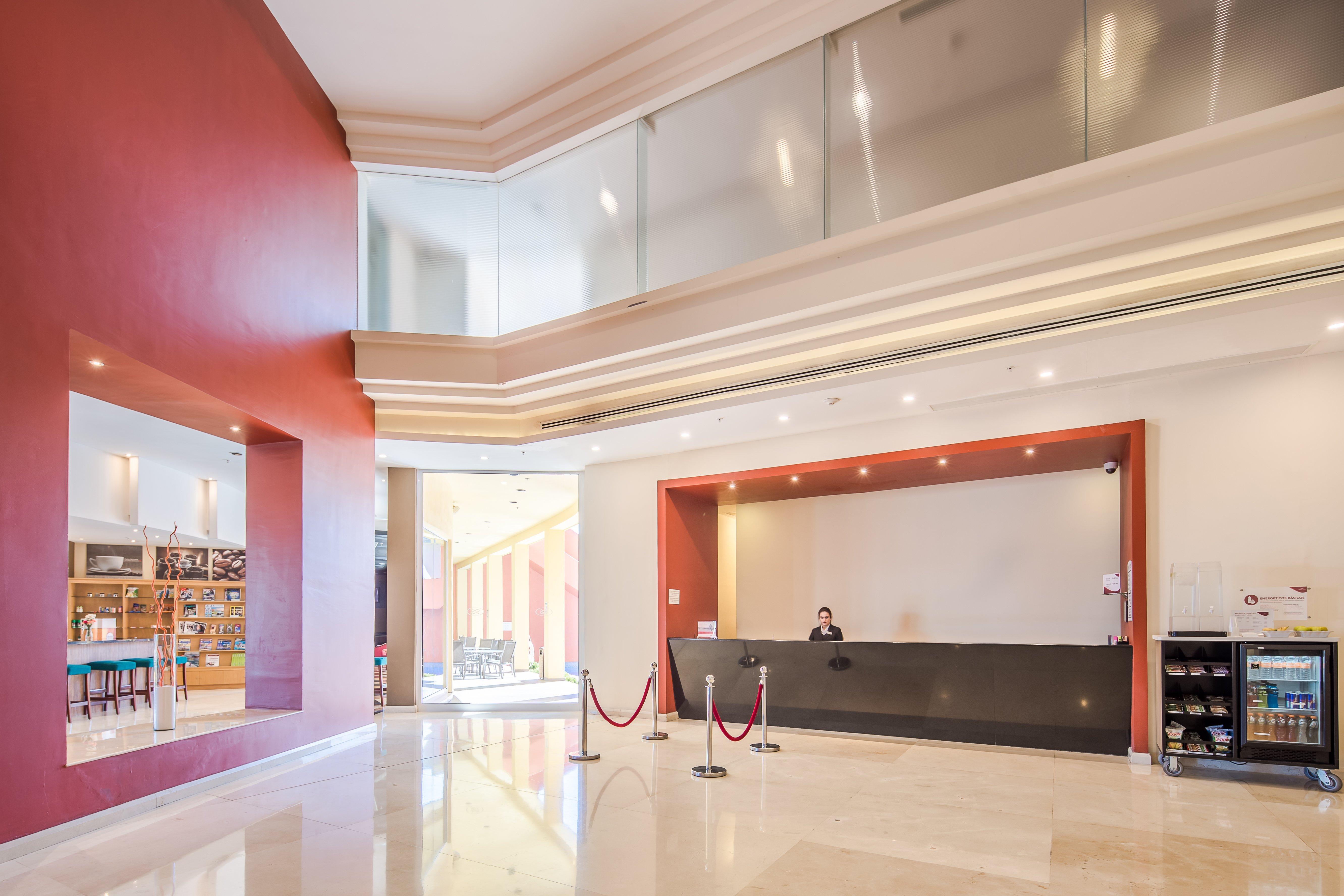 Hotel Crowne Plaza Aeropuerto By Ihg