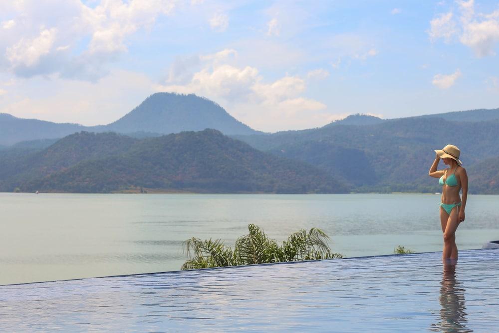 El Santuario & Valle de Bravo