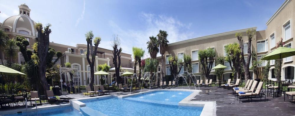 Plaza Camelinas Hotel Queretaro