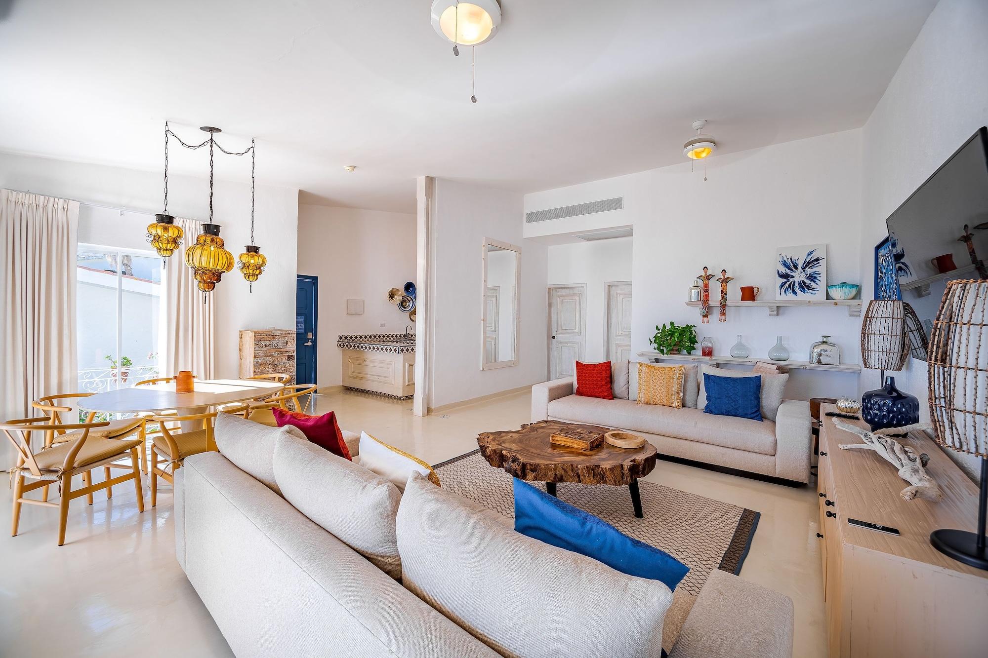 Mar Del Cabo By Velas Hotel