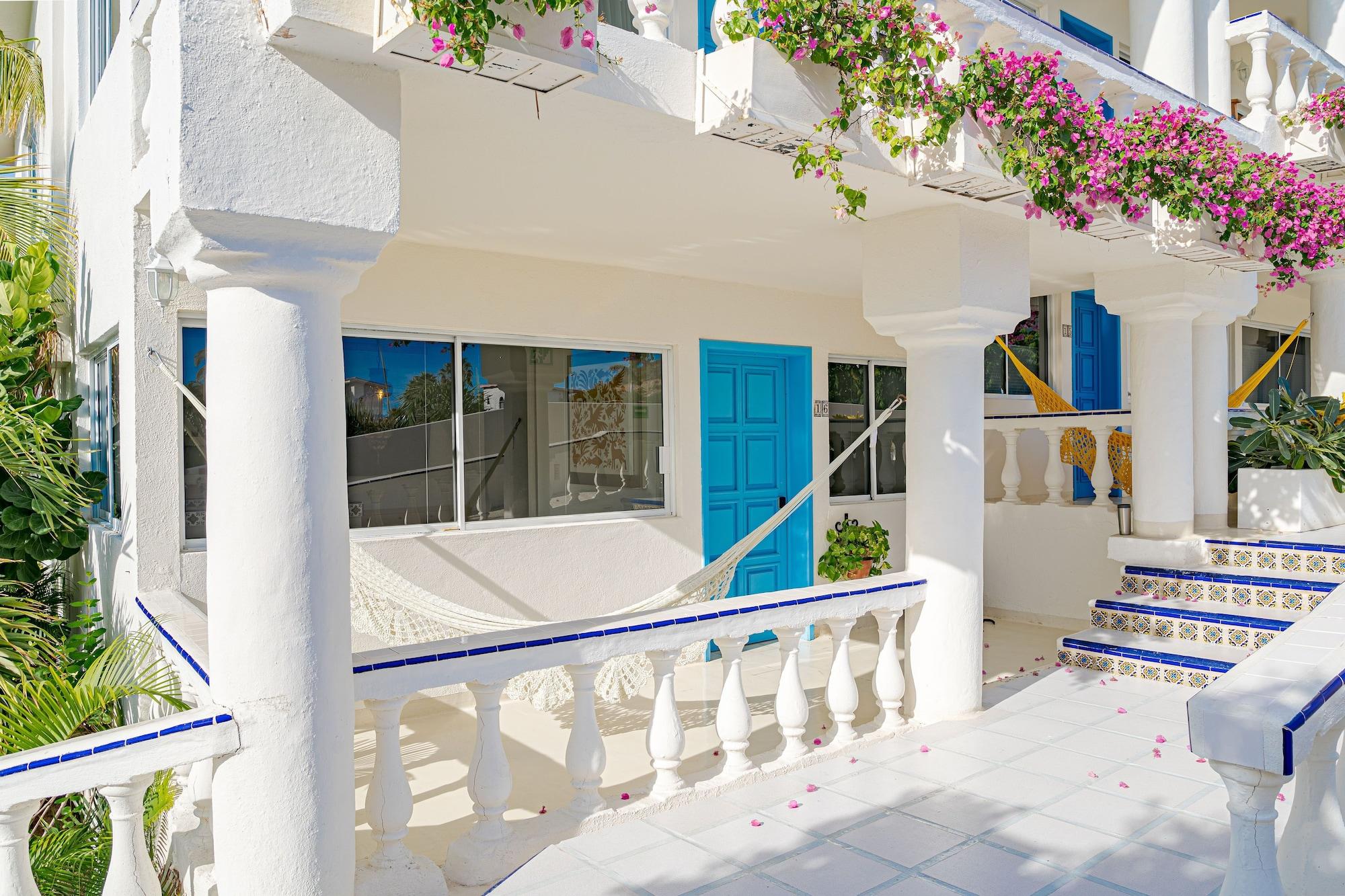 Hotel Mar Del Cabo By Velas 4*