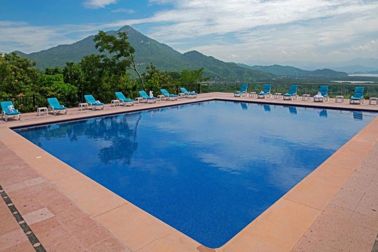 Resort El Corazon Golf & 4*