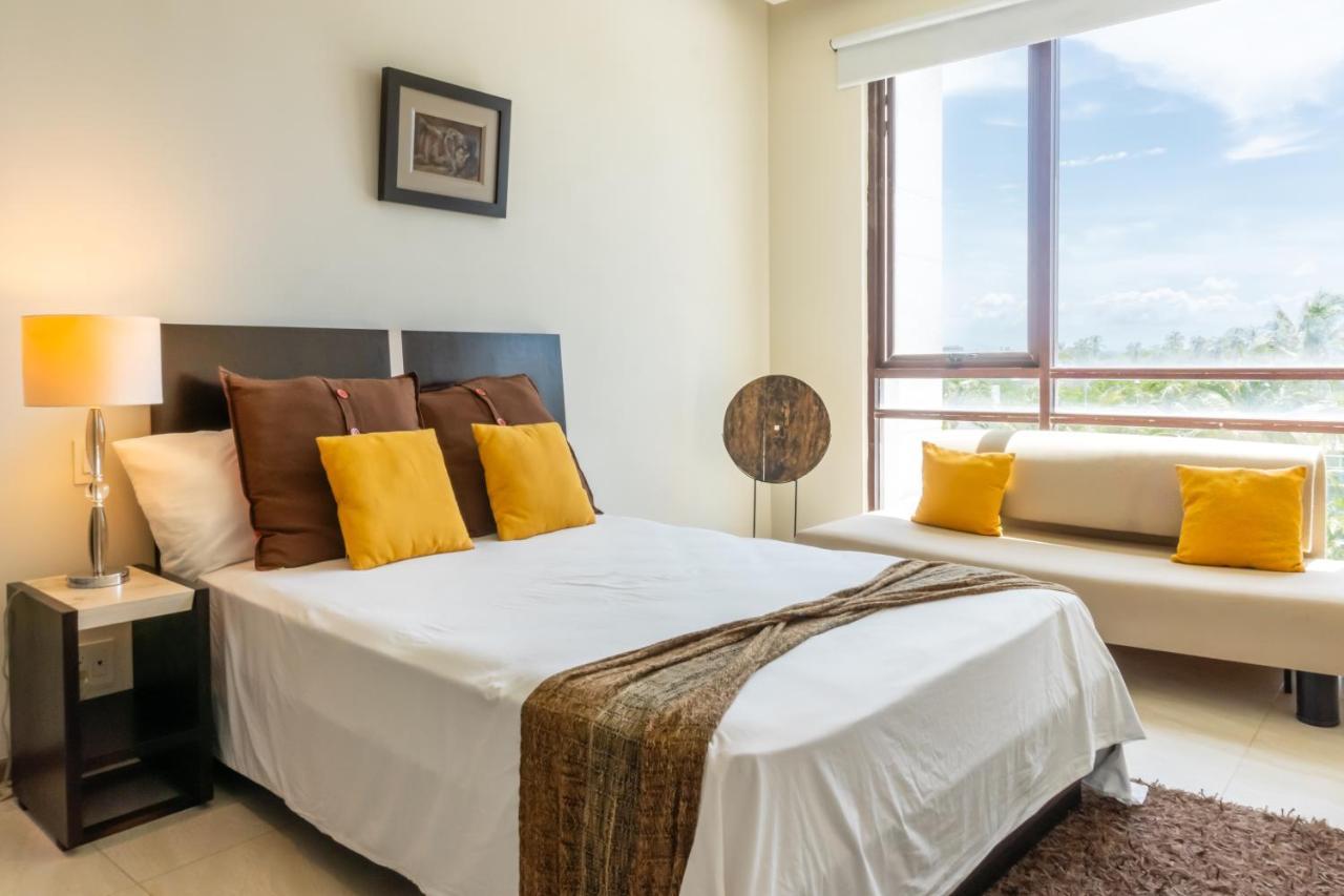 Apartment 4-br Paradise View In *