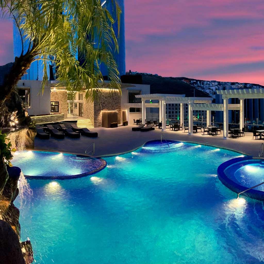 Safi Royal Luxury Metropolitan Hotel
