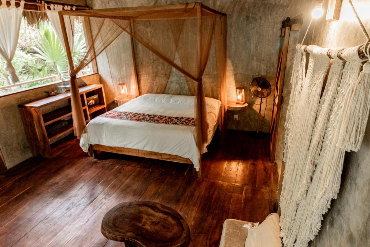 Aldea Colibri Lodge Macario Gomez