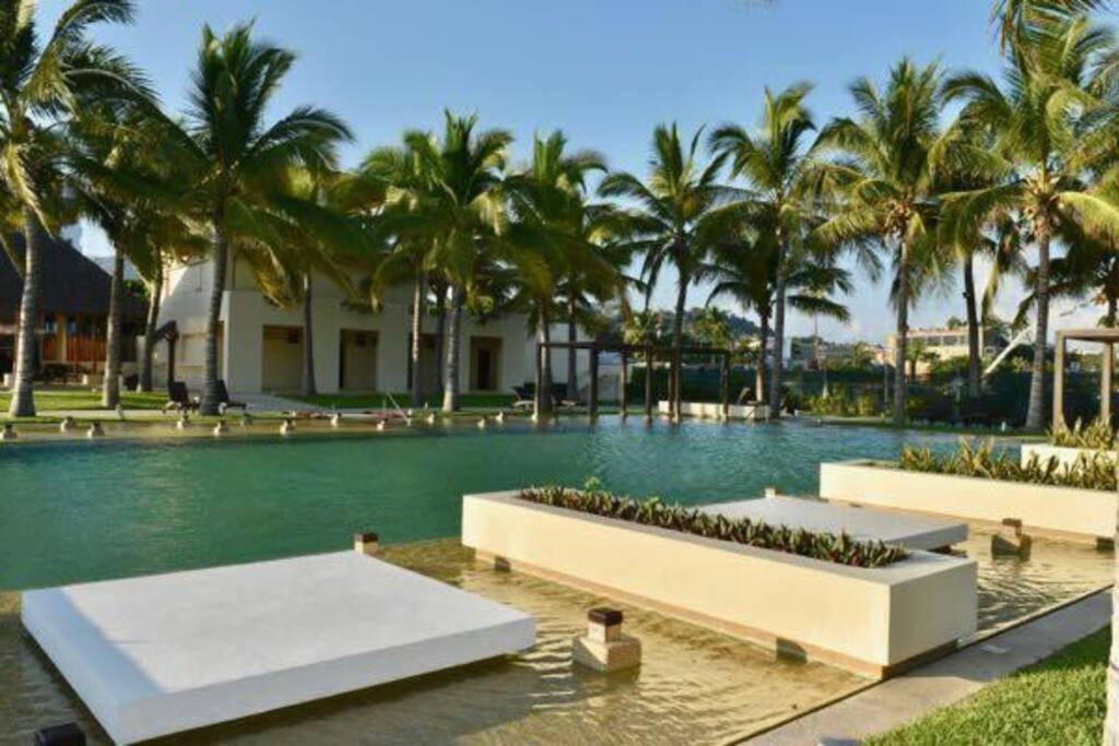 Hermoso Departamento De Lujo En A Pie De Playa En Ponto Horizonte Manzanillo. Hasta 8 Personas, De Lo Mejor De Manzanillo. Hermosa Vista Al Mar * Manzanillo