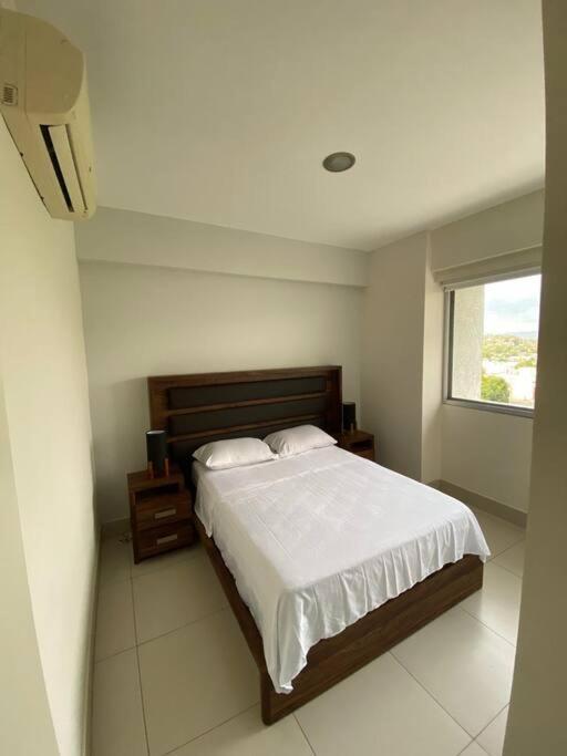 Hermoso Departamento De Lujo En A Pie De Playa En Ponto Horizonte Manzanillo. Hasta 8 Personas, De Lo Mejor De Manzanillo. Hermosa Vista Al Mar Apartment