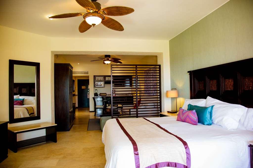 Casa Dorada Cabos And