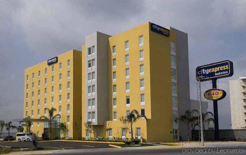 Express By Marriott Monterrey Aeropuerto Apodaca