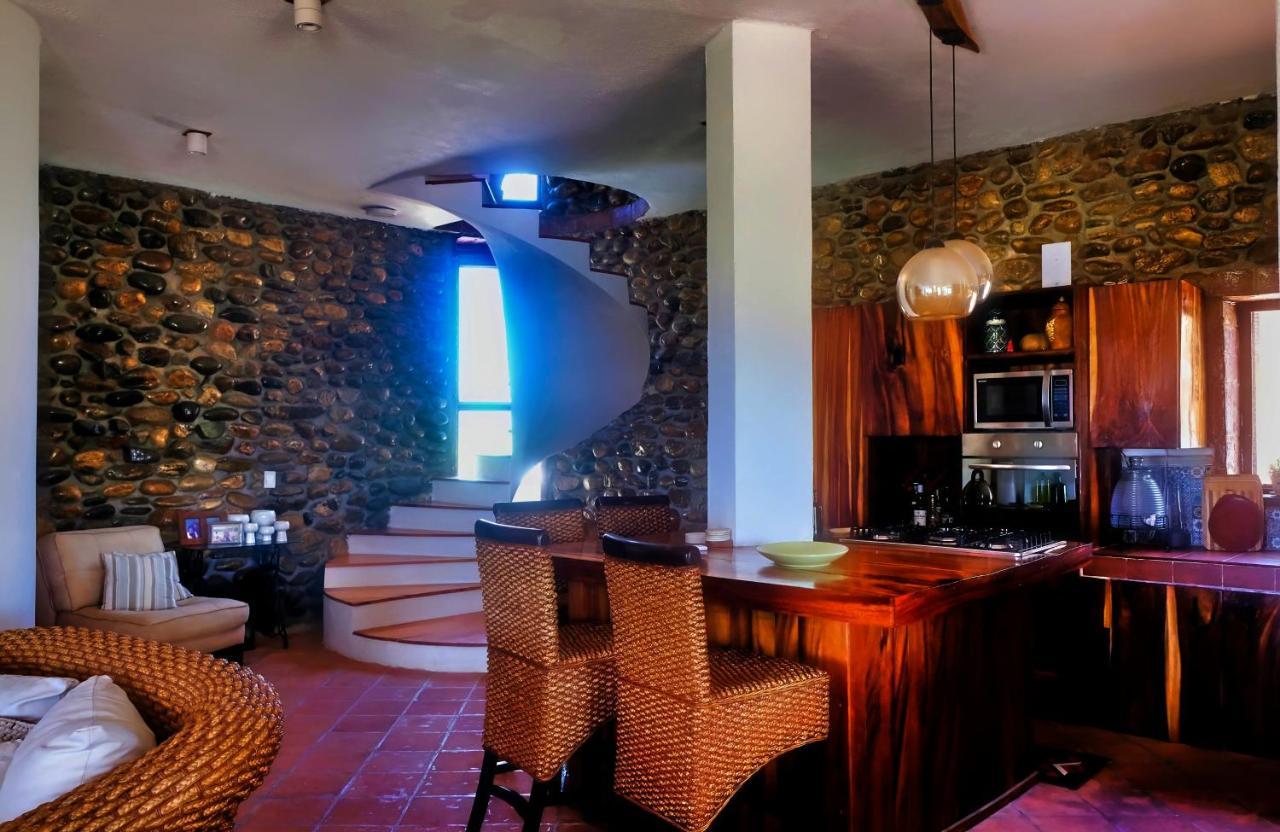 Casapiedra * Puerto Escondido (Oaxaca)