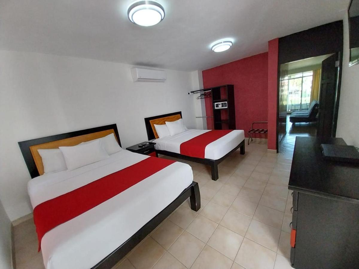 Santa Maria Del Cabo Hotel 4*
