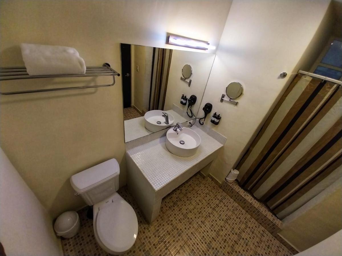 Santa Maria Del Cabo Hotel 4*