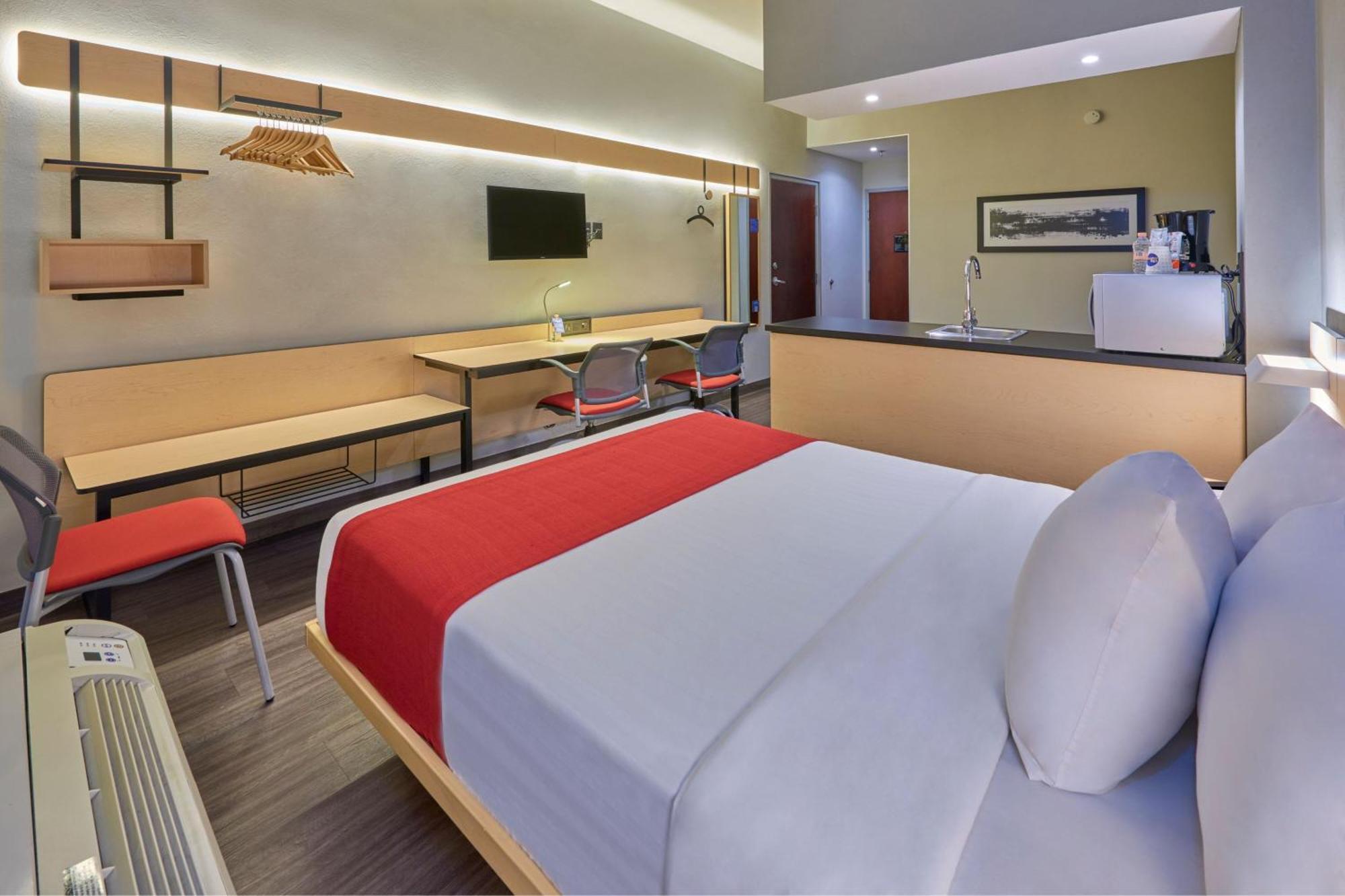 City Express By Marriott Chihuahua Hotel 4*