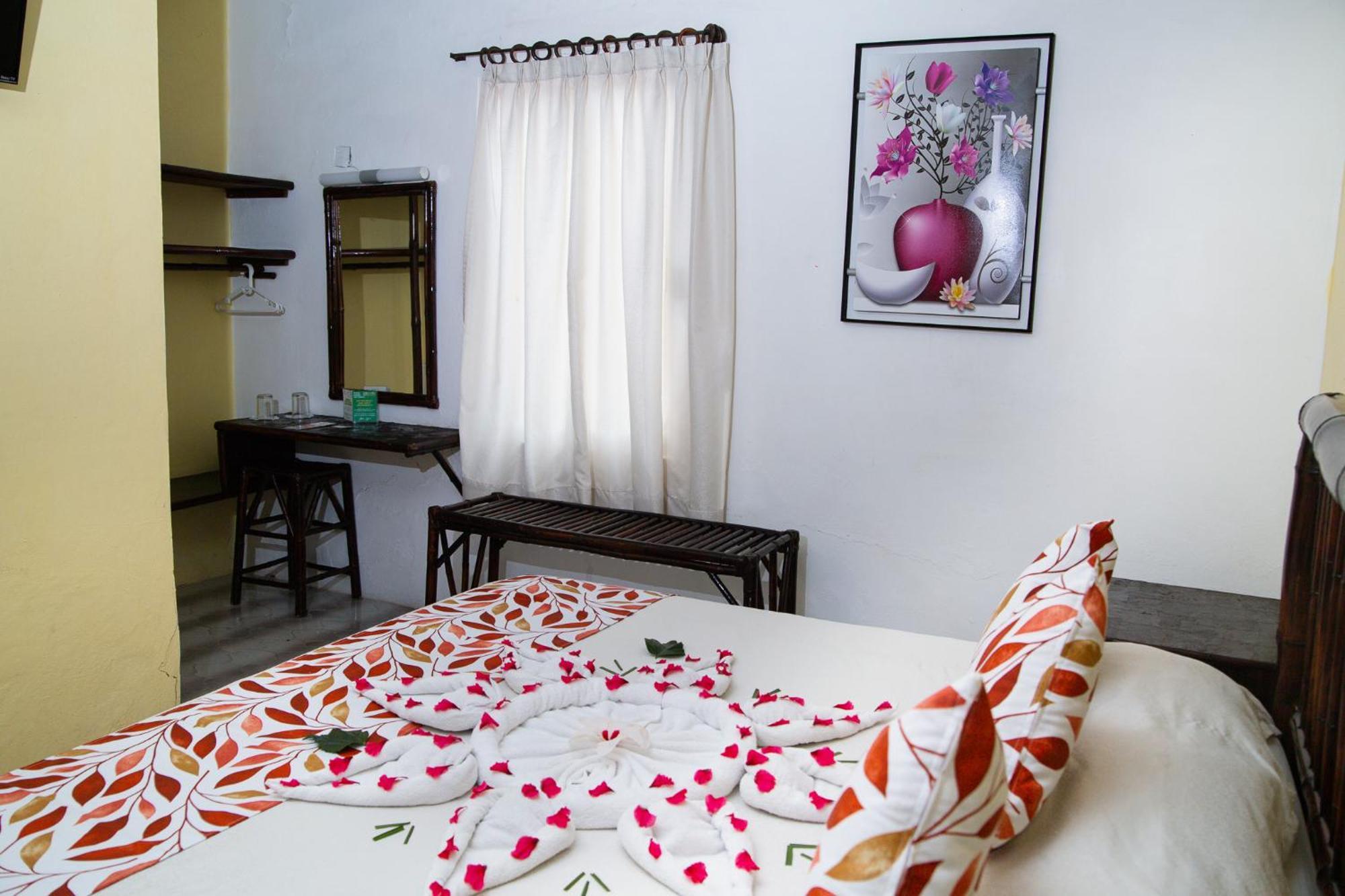 Zihua Caracol 3* Zihuatanejo