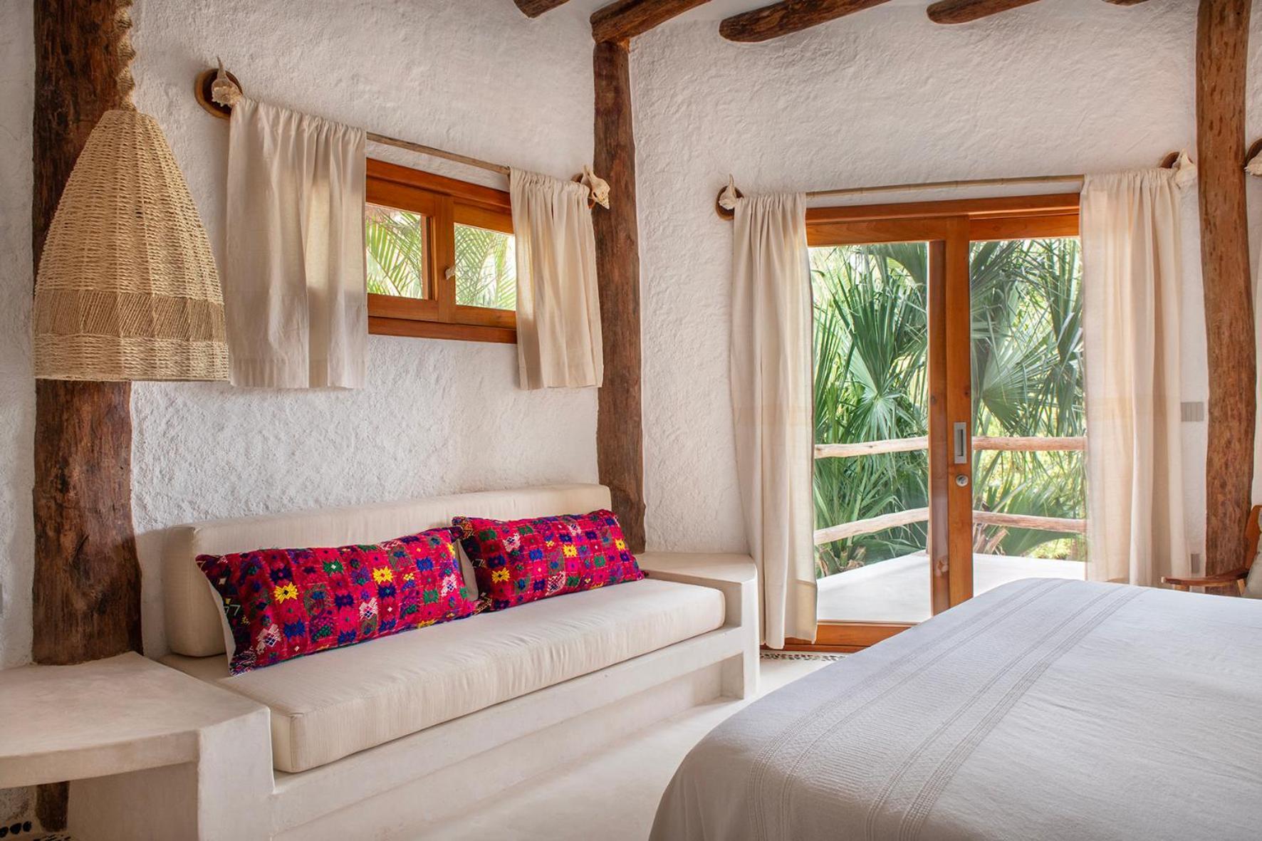 Mawimbi Boutique Hotel *