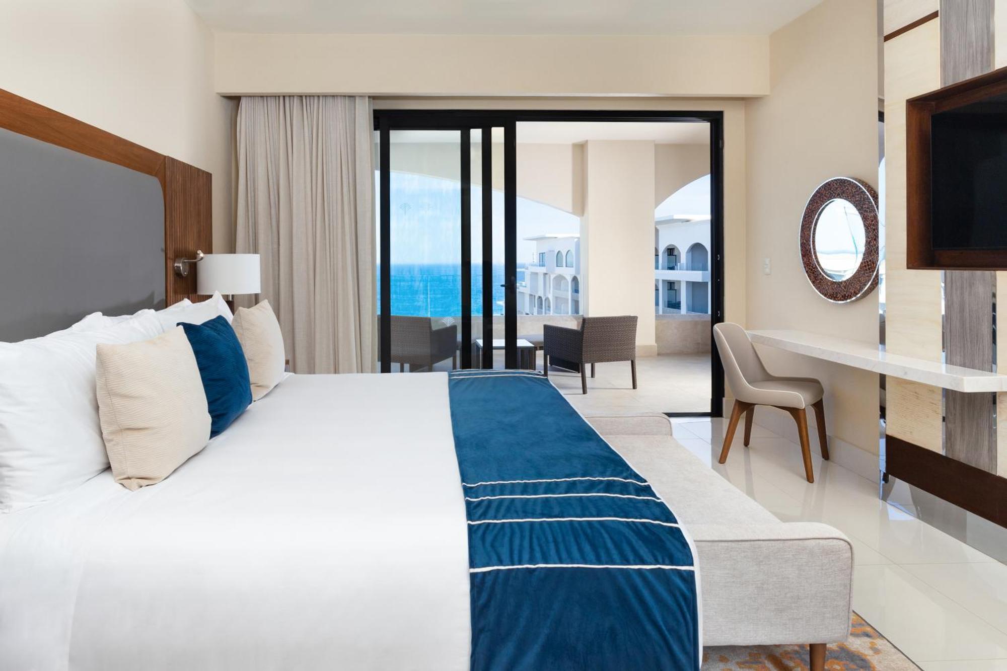 La Valencia & Cabos Hotel