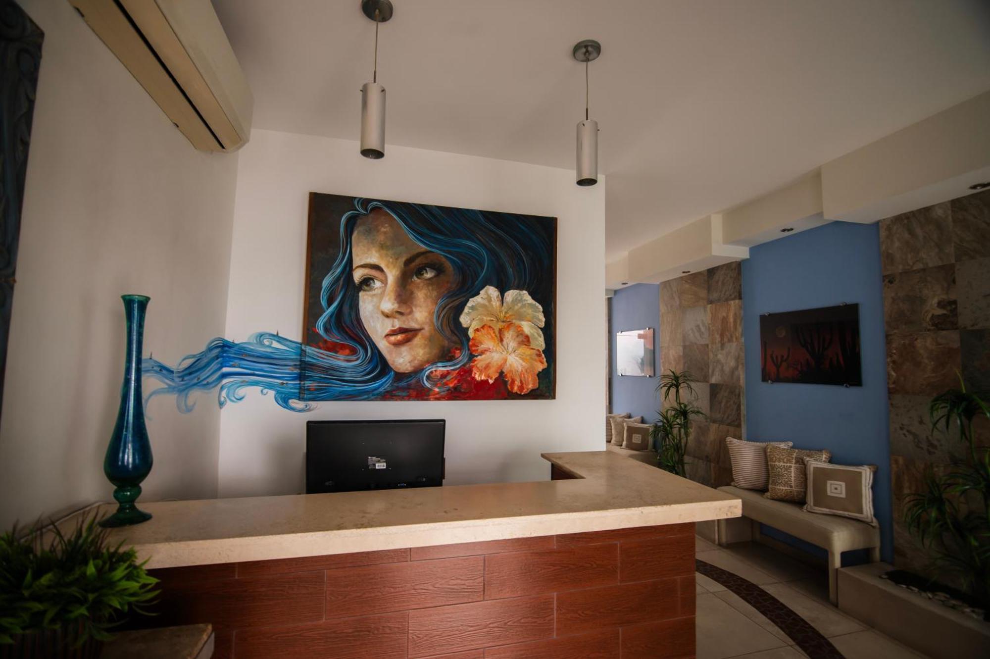 Hotel Hblue Hotel 3*