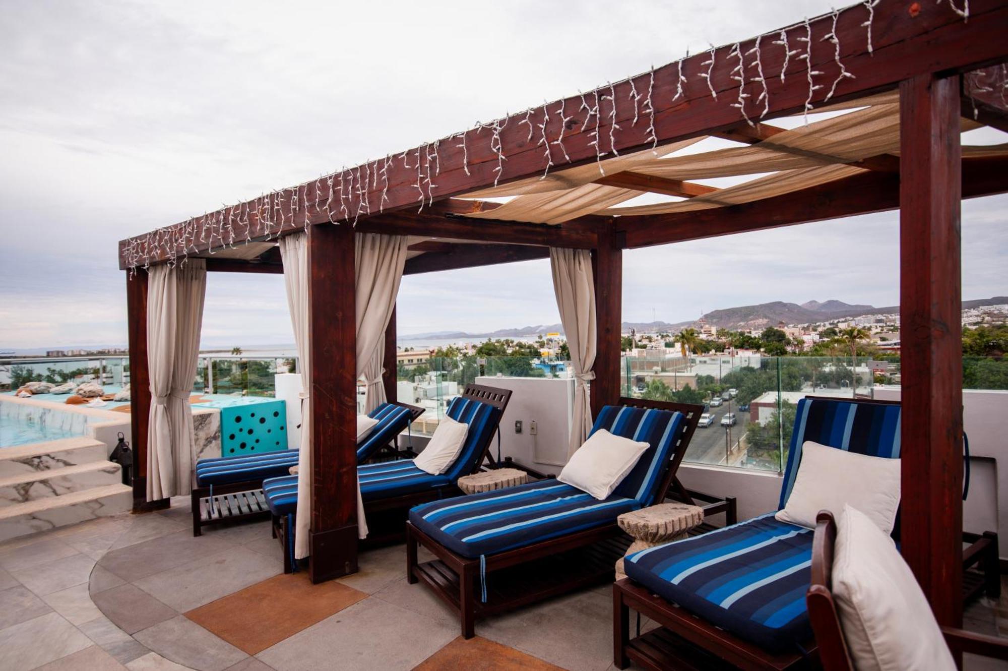 Hotel Hblue 3*