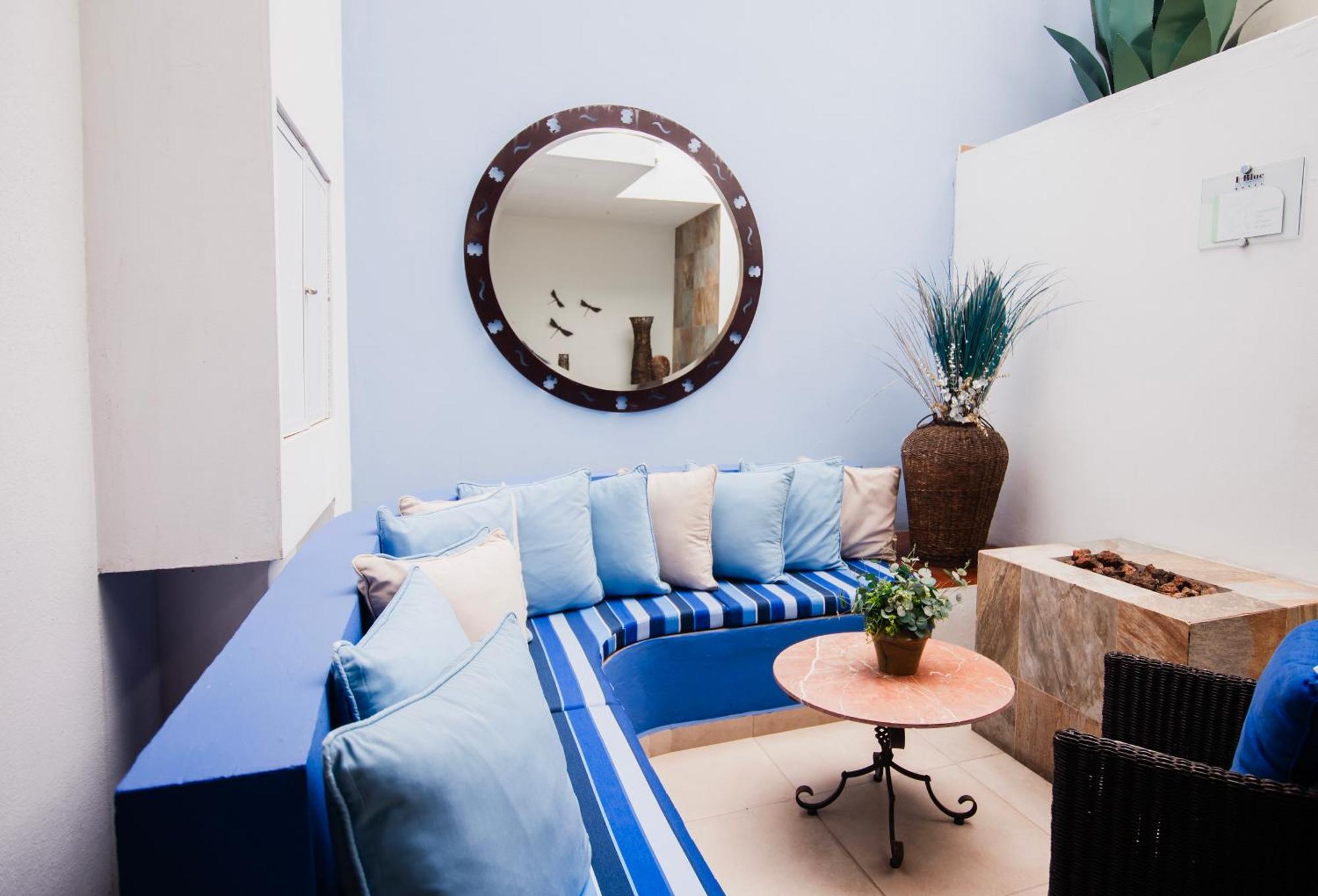 Hotel Hblue La Paz