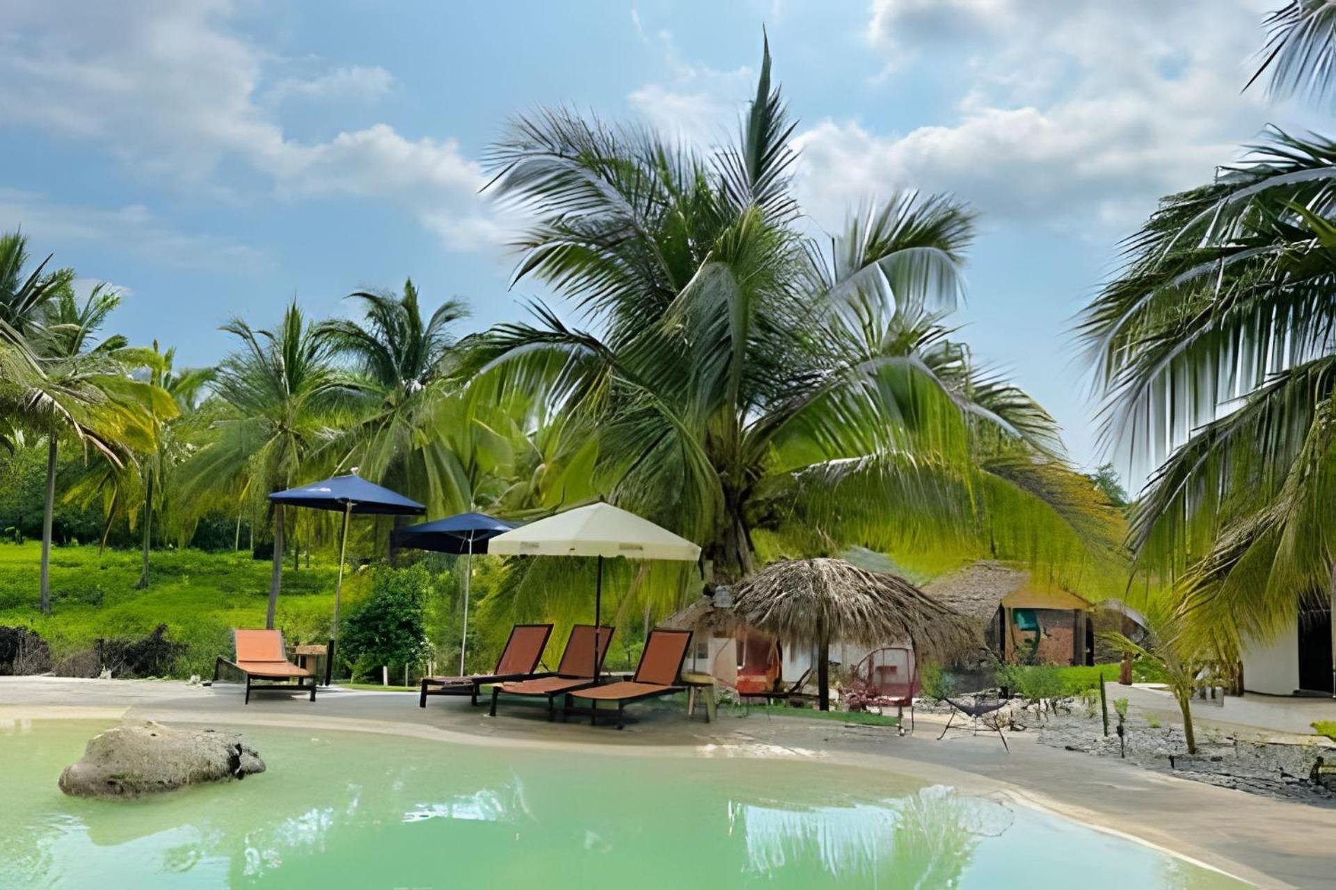 Casa Palmas Playa La Saladita * Zihuatanejo
