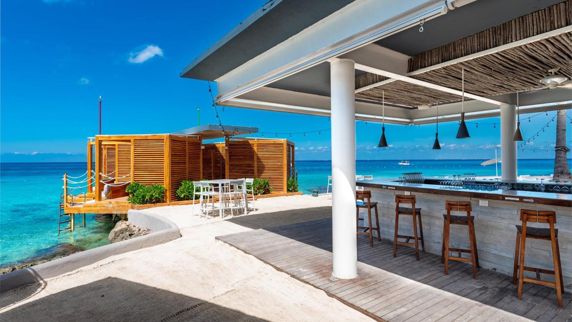 Presidente Intercontinental & By Ihg Resort