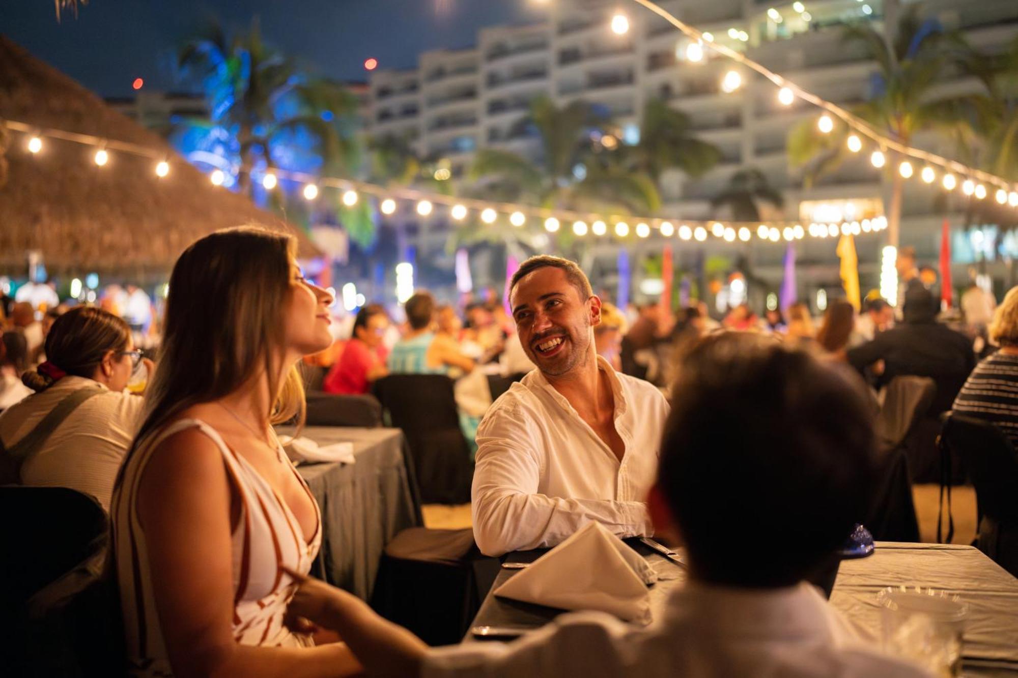 Wyndham Alltra Vallarta, Resort 4*