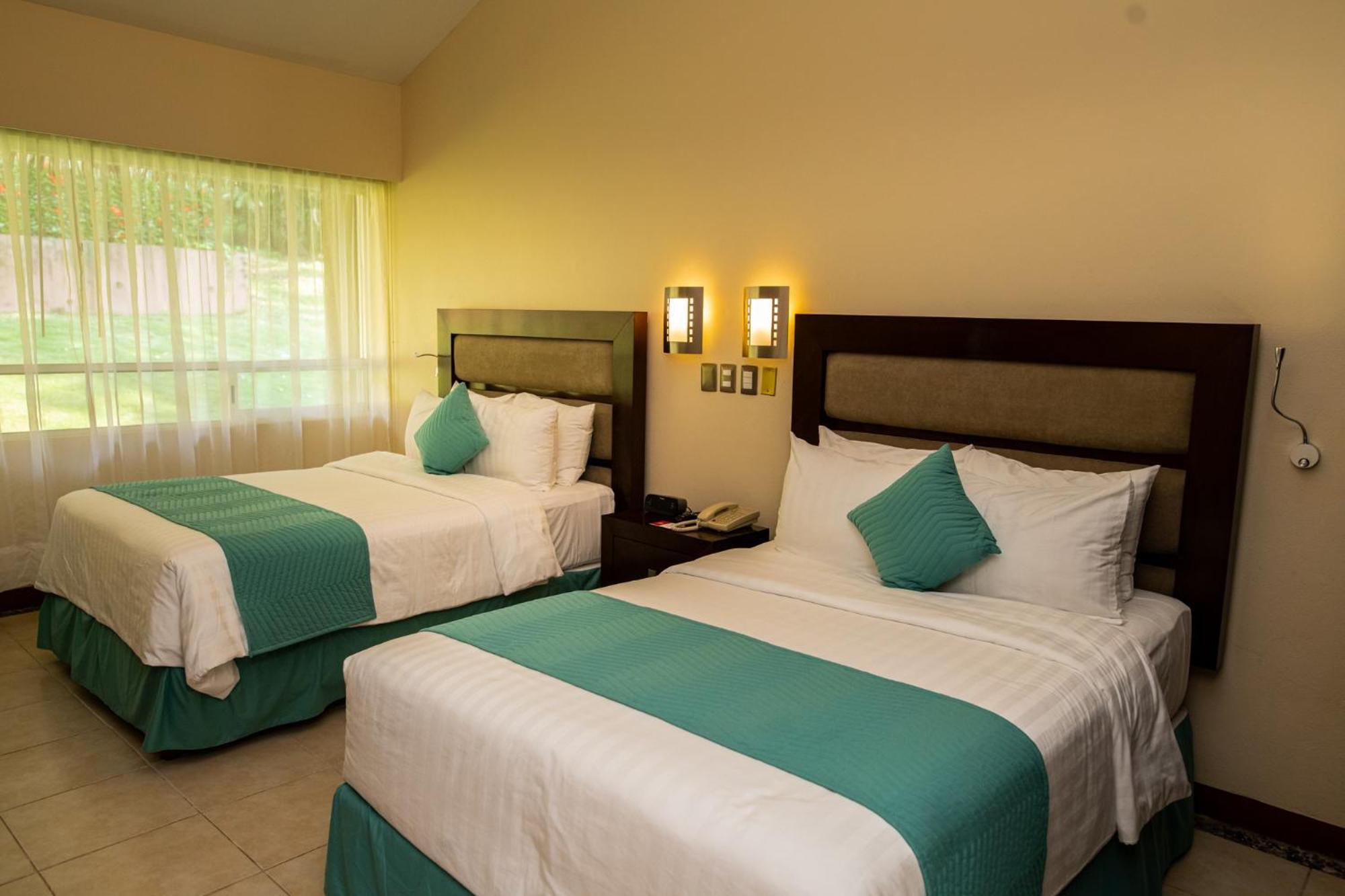 Mercedes Hotel 5*