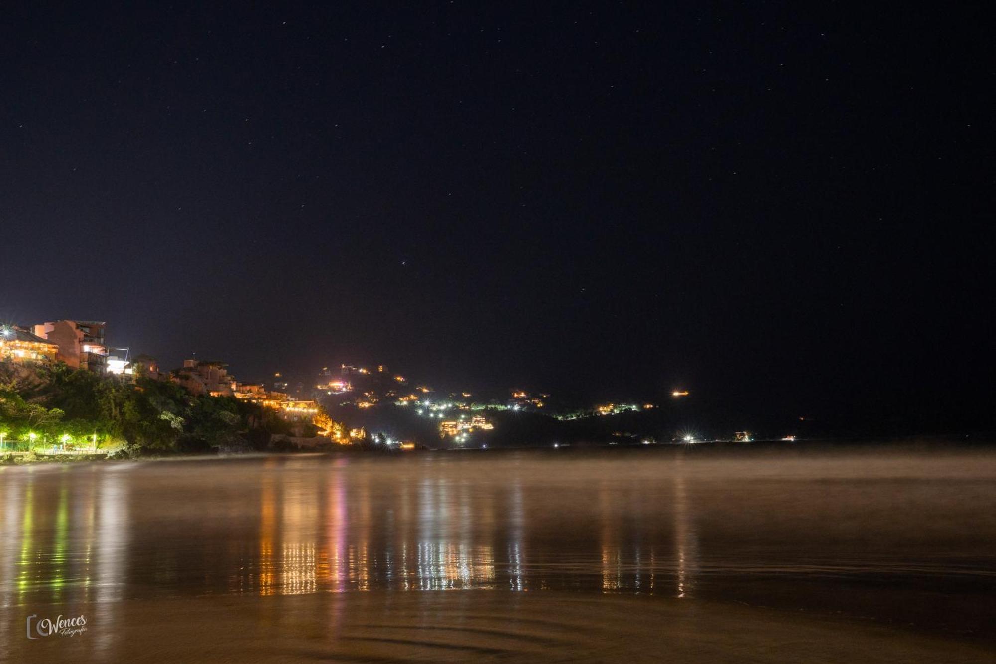 Arena Zihuatanejo