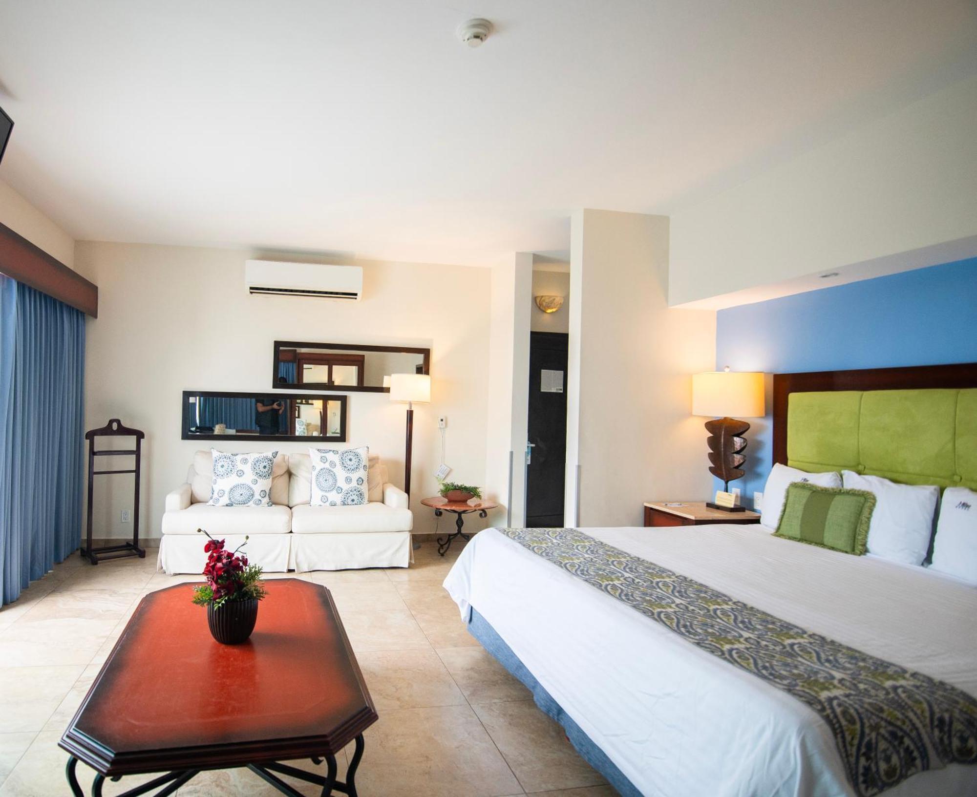 Hotel Hblue 3* La Paz