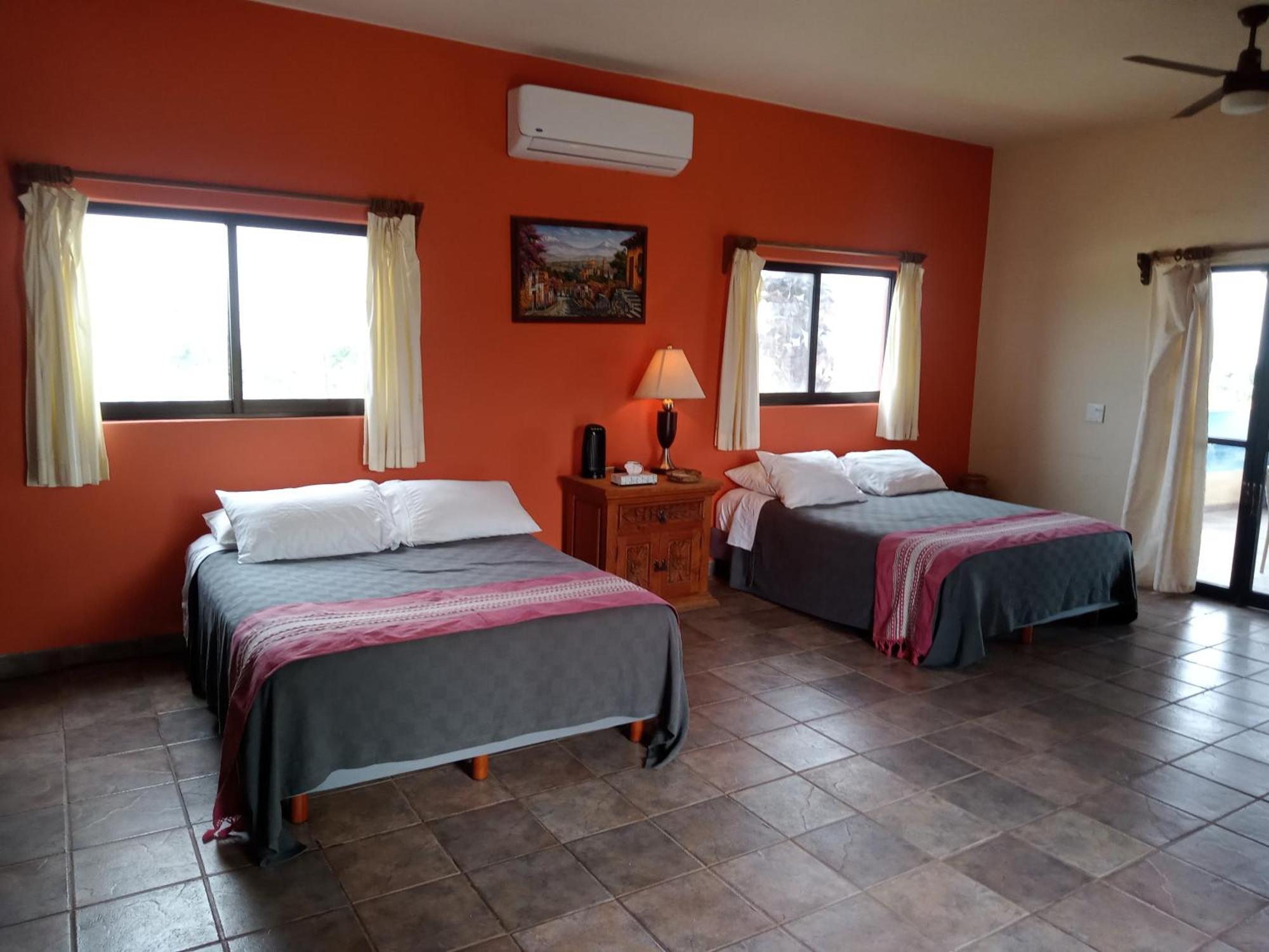 Hacienda De Palmas Bed & Breakfast La Ribera