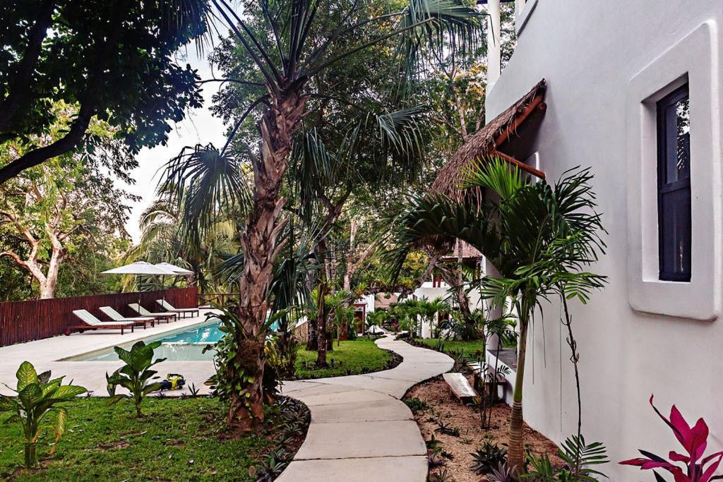 Mi Kasa Tu Kasa By Nah Hotel 4*
