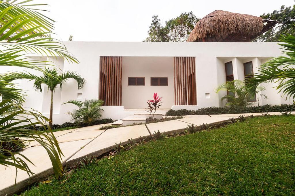 Mi Kasa Tu Kasa By Nah Hotel