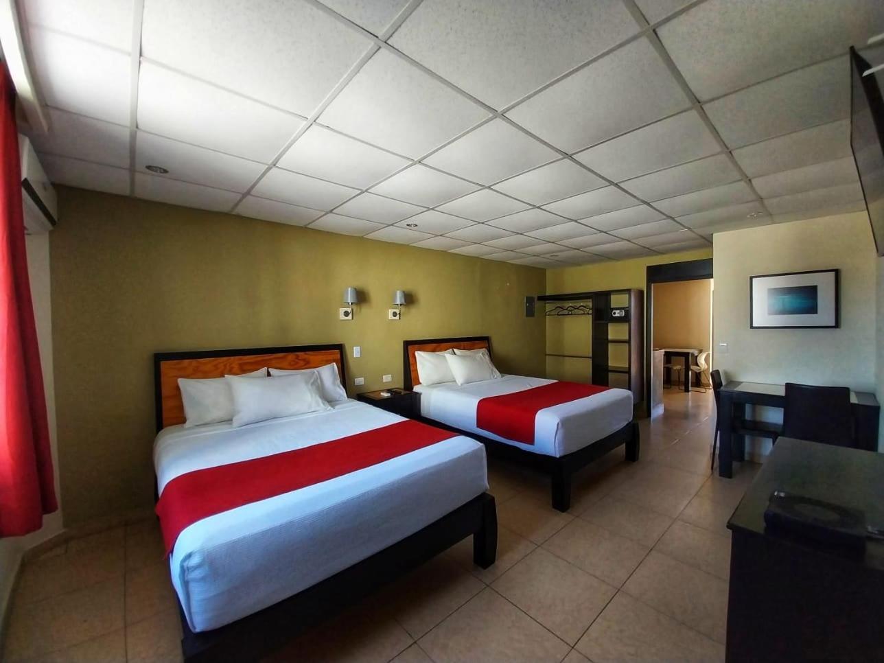 Hotel Santa Maria Del Cabo 4*