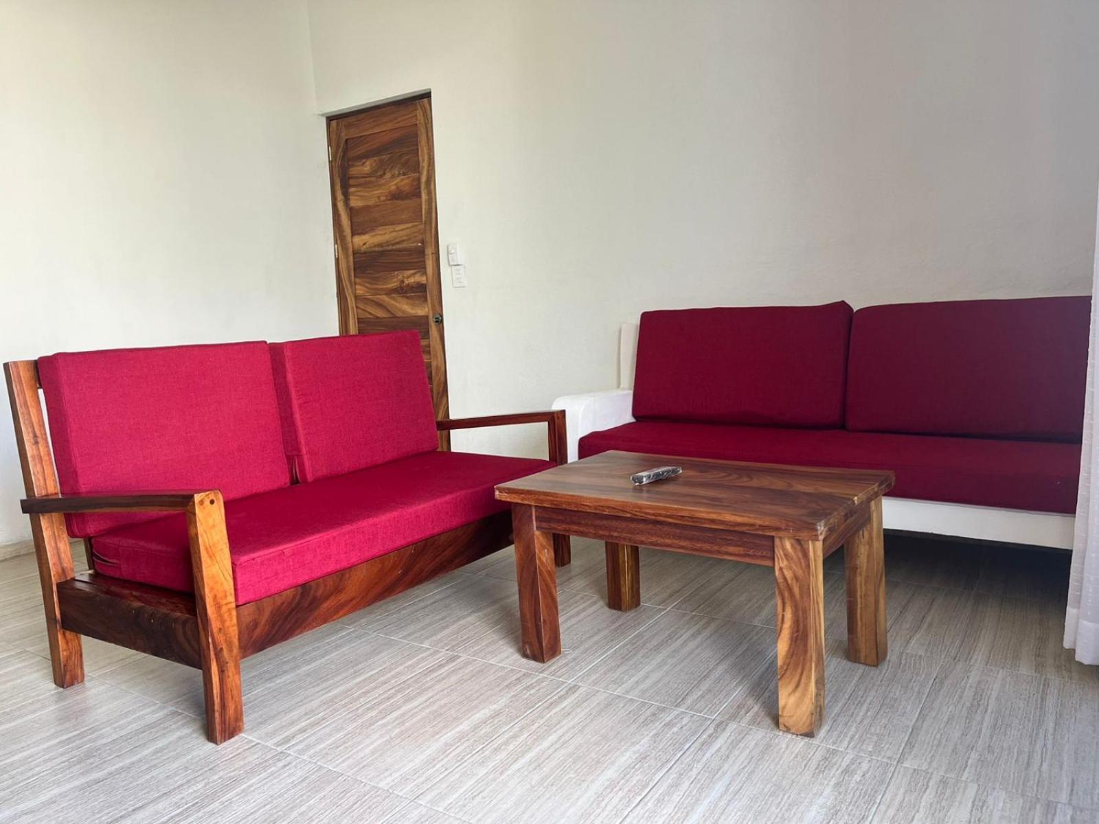 Apartment Departamento Marsopas A 5 Minutos A Pie De Bahia Carrizalillo!!!4 *