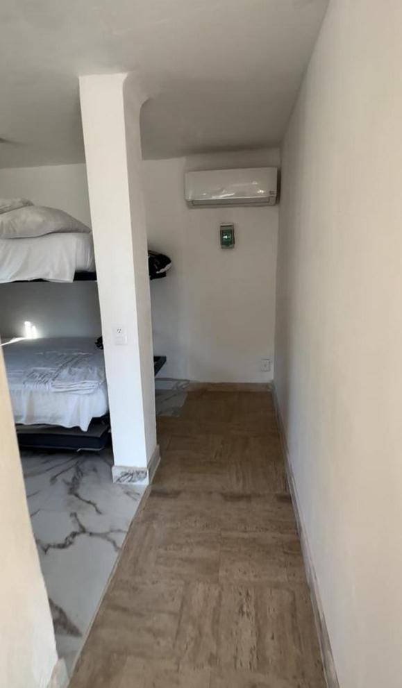 V1 Deluxe Apartment