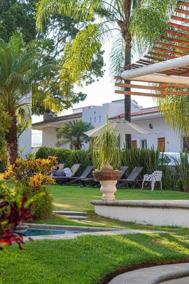 Hotel Hc & Desayuno En Cortesia 4*