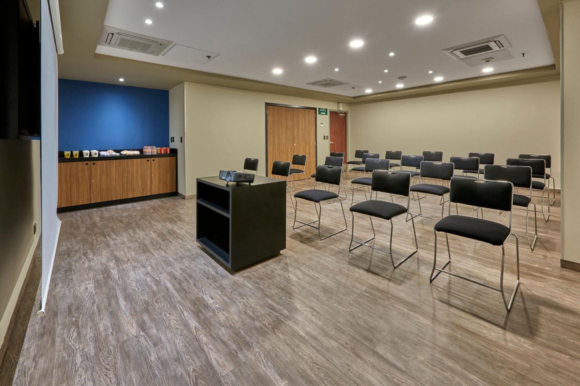 Hotel Express By Marriott