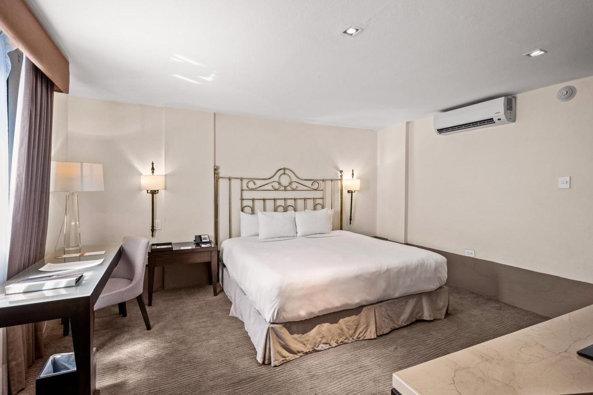 Quinta Real Hotel