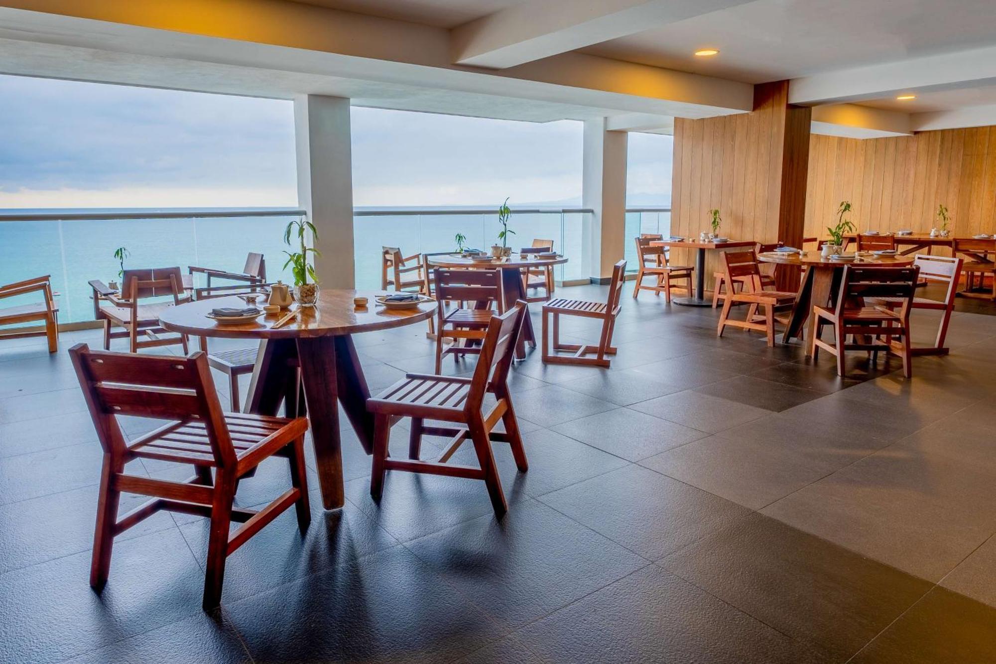Resort Hilton Vallarta Riviera Resort,puerto Vallarta (adults Only) 4*