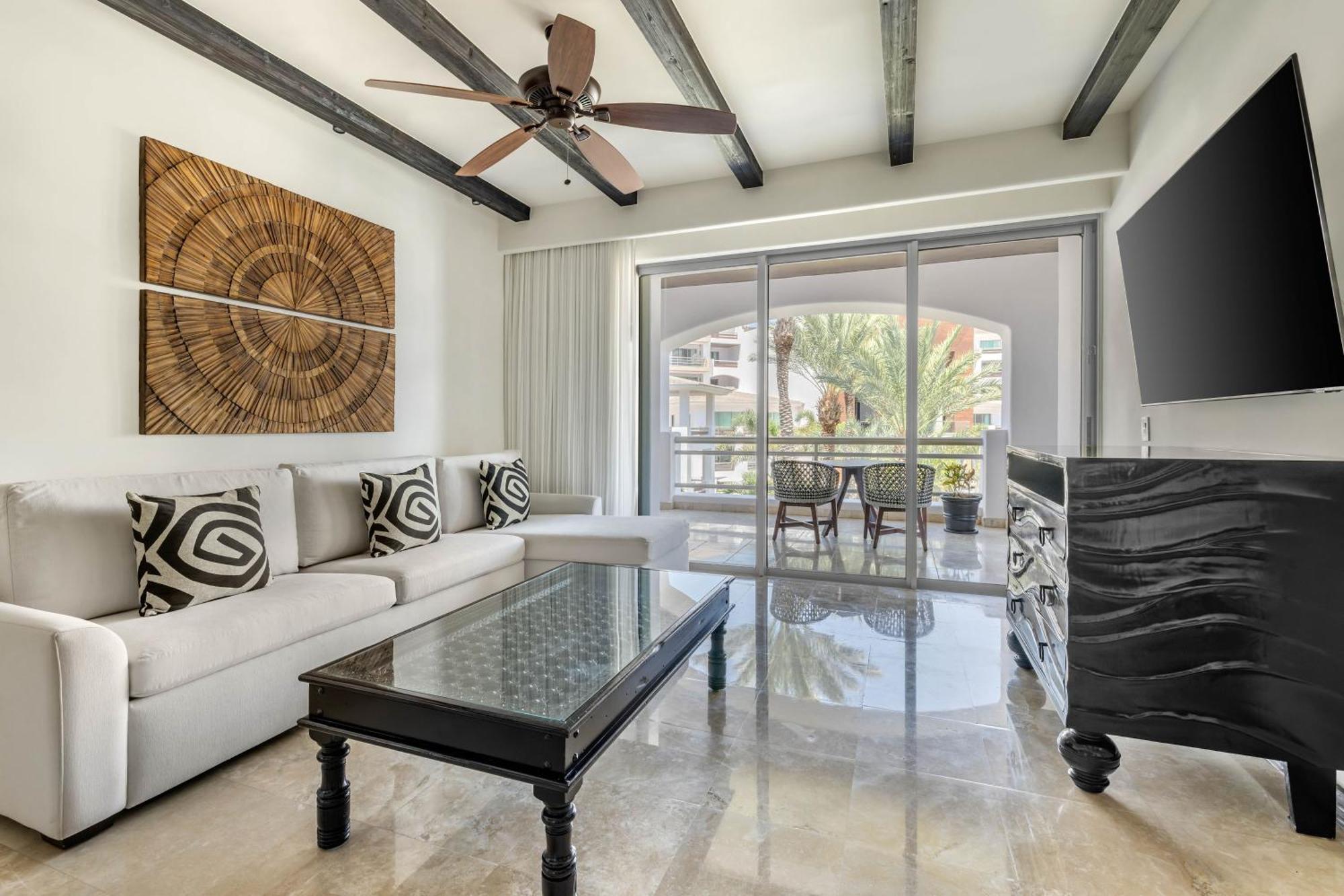Hilton Vacation Club Cabo Azul Cabos Resort 3*