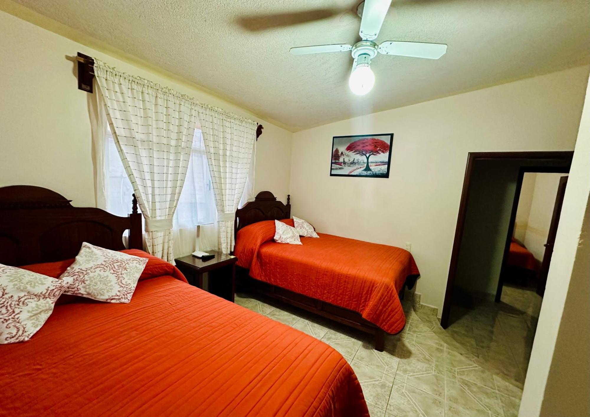 Monarca Hotel