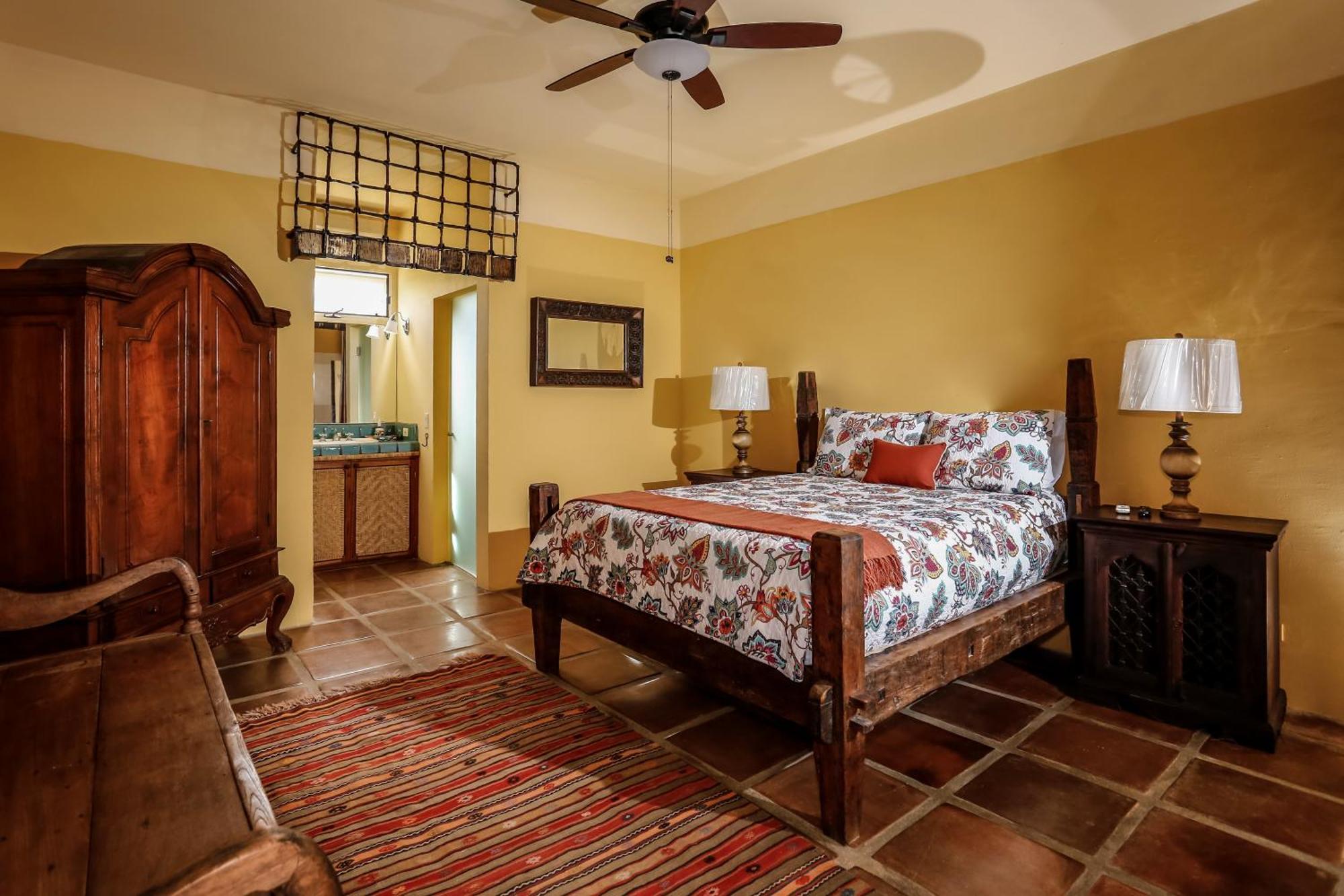 Villa Vida Cabo - Authentic Spacious Ocean View Near & Town *