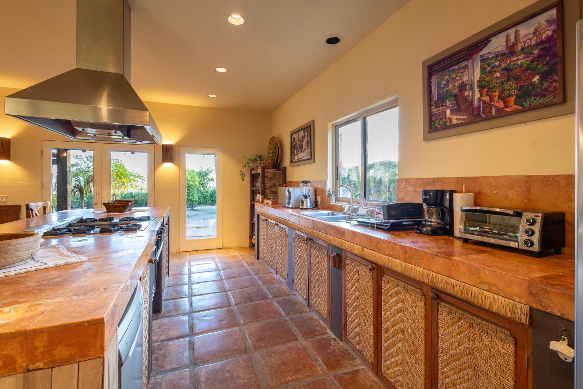 Villa Vida Cabo - Authentic Spacious Ocean View Near & Town *